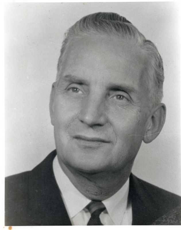 Black and White Portrait of Rev. W. Howard Roberson