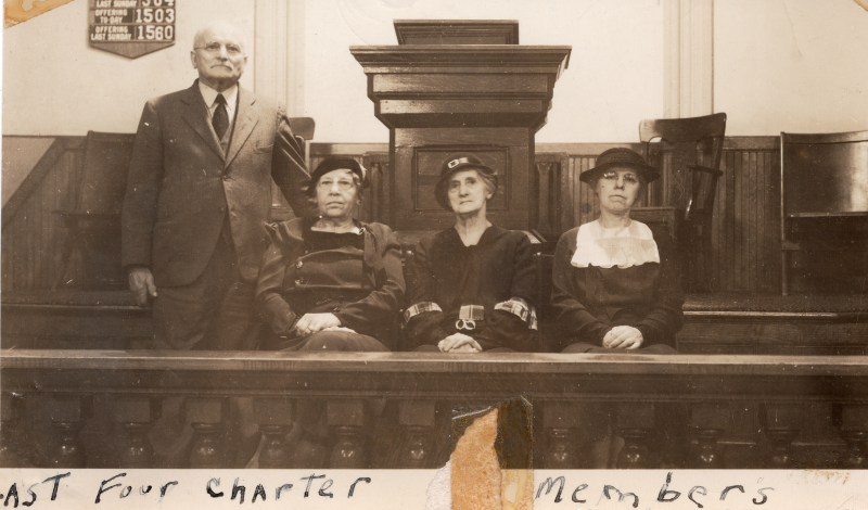 Portrait of the last four living members of Highway Tabernacle from the original charter