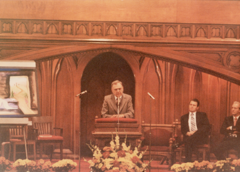 Ernest Kalapathy speaks to the congregation