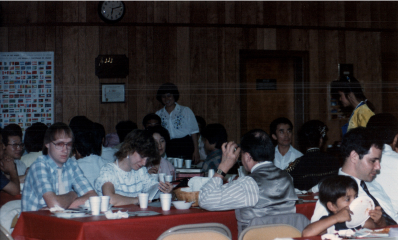 Congregants dine together