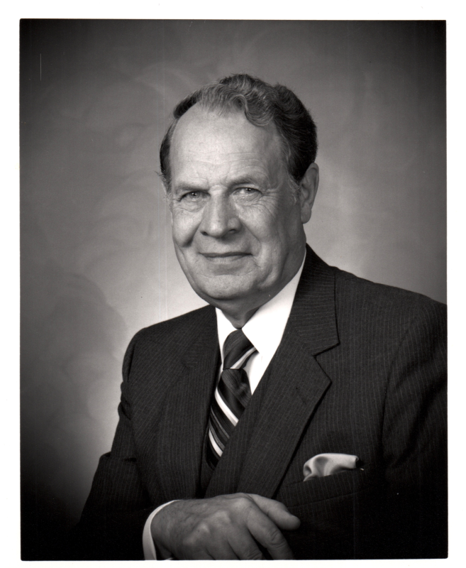 Portrait of G. Raymond Carlson, former superintendent of the Assemblies of God