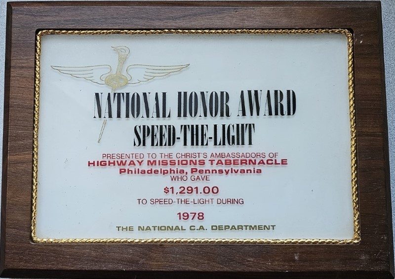 Award presented to the Christ's Ambassadors of Highway in recognition of their giving nationally