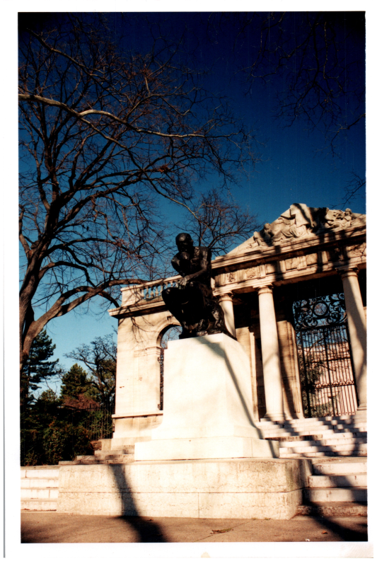 Picture of Rodin's "The Thinker" statue