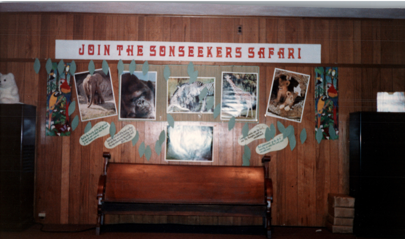 Picture of the wall reading, "Join the Sonseekers Safari"