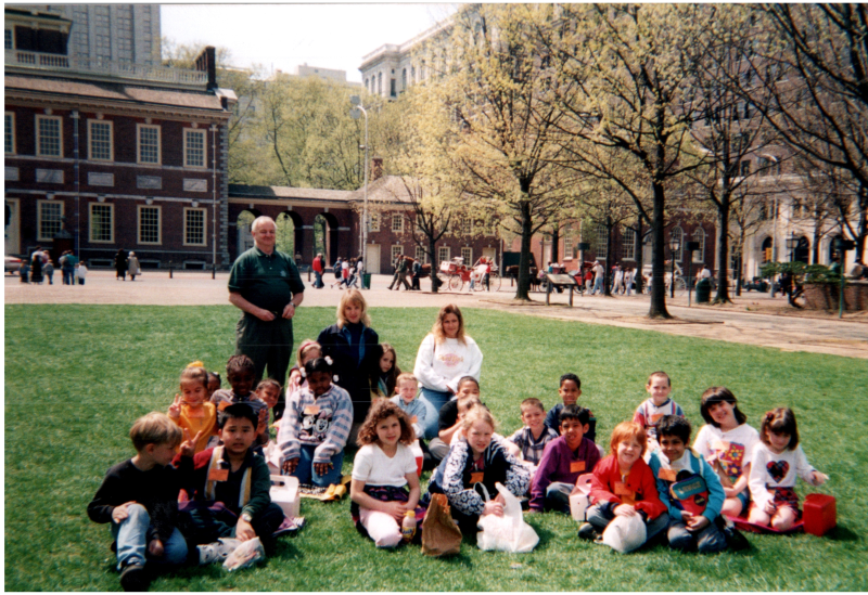 Frances Newinski's first grade class of the Decauter School of Academy Road Visiting Historic Buildings in Philadelphia